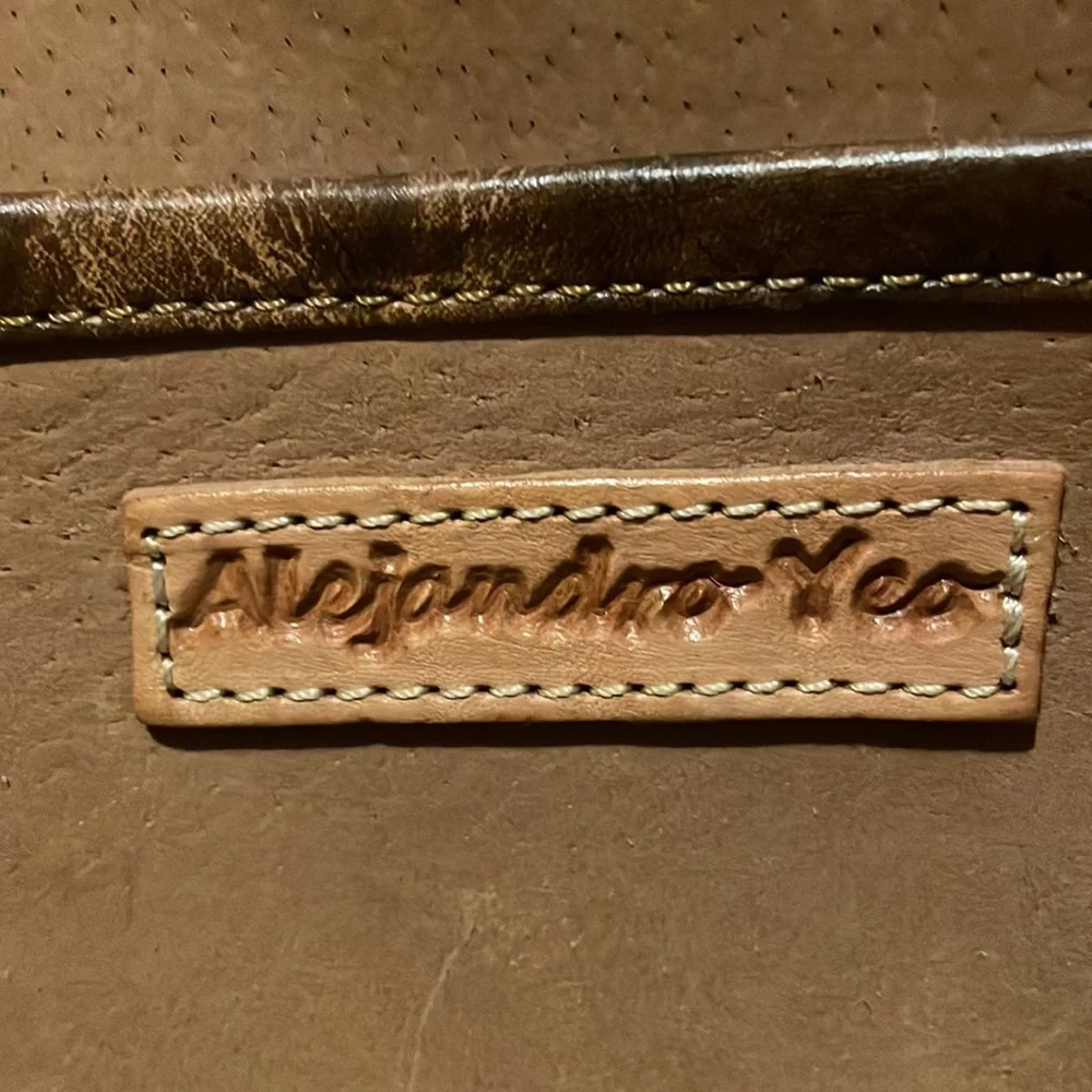 Alejandro Yeo bag - Picture 5 of 6